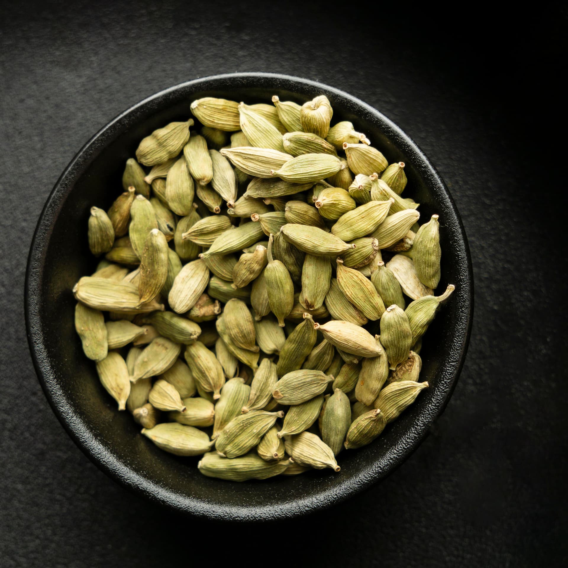Cardamom & botanicals